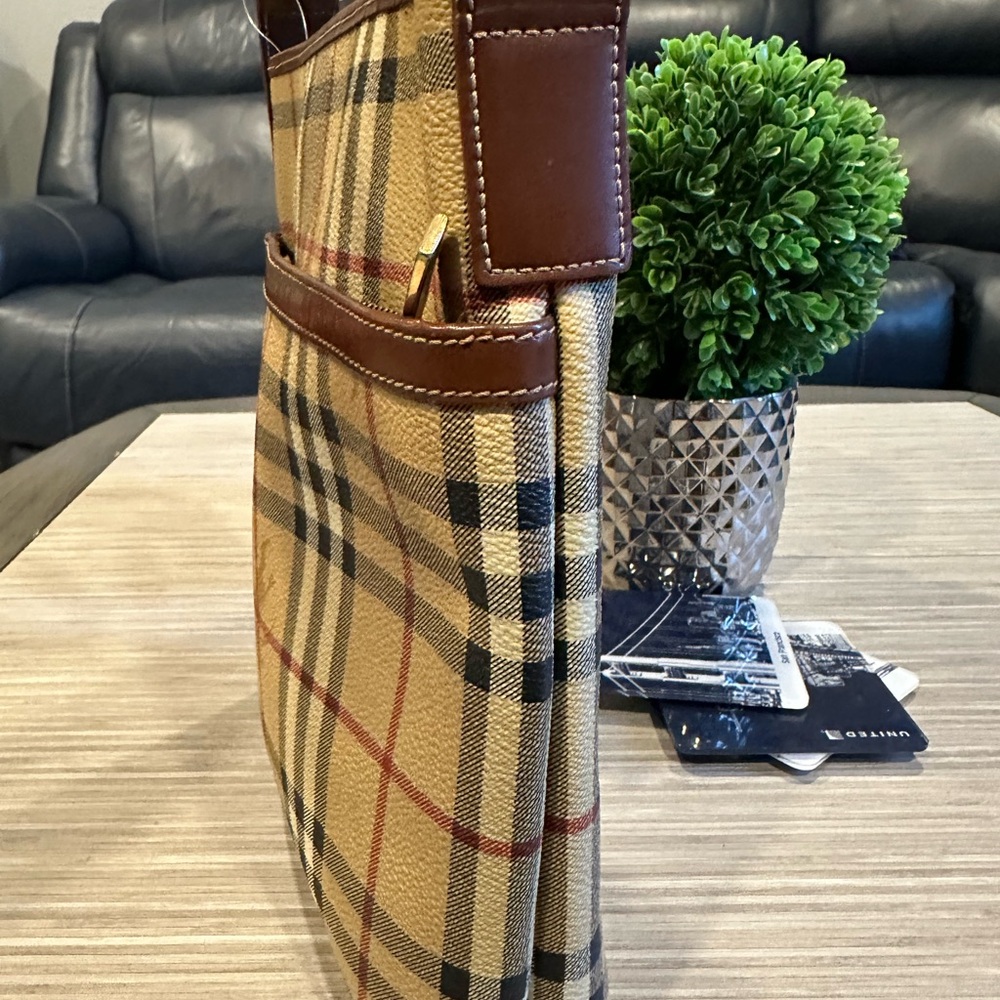 Burberry Tan and Brown Checkered Bag - Picture 4 of 14